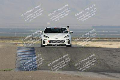 media/Sep-15-2024-Speed Ventures (Sun) [[7a54f7ed2f]]/86 Group/Session 1 (Outside Grapevine)/